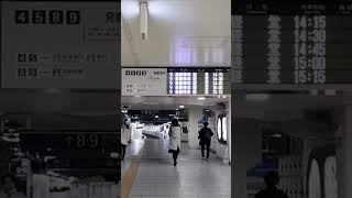 20230215成城学園前駅で人身事故のため、経堂折り返し中