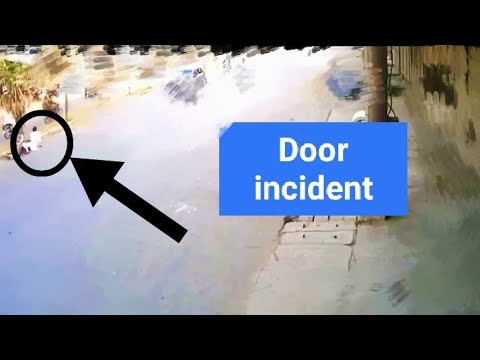 CCTV - Door Pharney Ka Waqia In Faisalabad - Door incident in Faisalabad