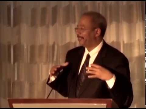 Congressman Chaka Fattah presents Opening Remarks. Chicago, April, 2013