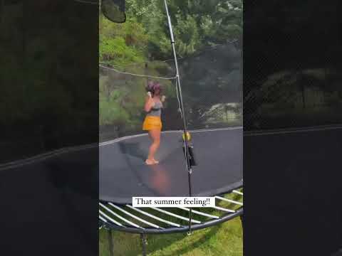 Mom vs Kids: Who Wins the Trampoline Race? #shorts