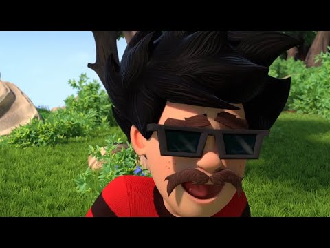 Dennis in Disguise | Awesome Amazing Moments | Dennis & Gnasher: Unleashed!