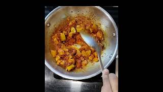 #rawmangocurry #rawmangorecipe #food #cooking #viral #trending #shorts #shortsfeed #youtubeshorts