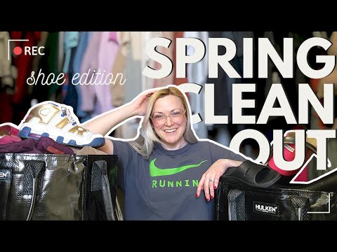 SPRING CLEAN MY CLOSET | Declutter 2024 | Shoe Edition | Thrifted Fashion