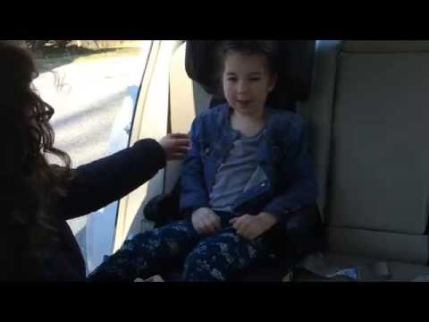 IMMI Go: How to Make Ready, Buckle a Child, and Remove the Seat