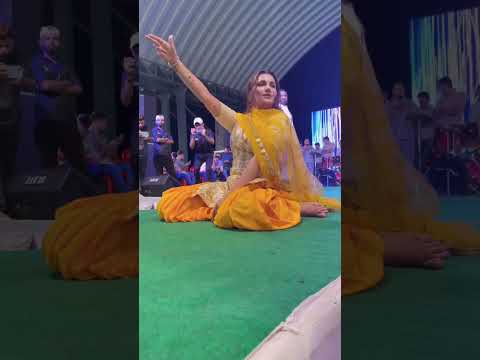 #sapnachoudhary #haryanvi #liveshow #dance #stage #shorts #ytshorts