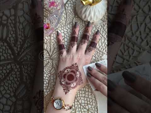 Get henna design in less the 10 seconds…. #fyp #fypシ #videooftheday