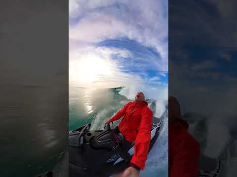 Pov: You whip bro into the best wave of the day