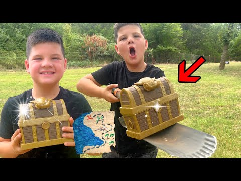 TREASURE HUNT ADVENTURE with CALEB and MOM! We found a buried treasure chest!