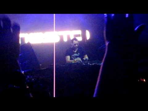 DJ Tiësto LIVE DALLAS 2009 CLIP 6