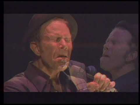 Tom Waits - "Trampled Rose" (Live on The Orphans Tour, 2006)