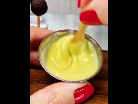 Mini Emoji pop-cake , real mini cooking / ASMR #minifoods #minicooking #miniaturecooking