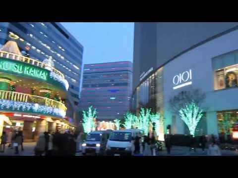 2013.12.9 JR有楽町前　夜景イルミネーションが美しい