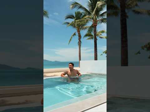 Thailand’s BEST Luxury Beach Resort #ExplorarKohSamui