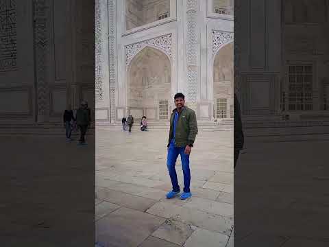 My love #walking #style🚶‍♂️🚶 #tajmahal #trendingshorts #youtubeshorts #