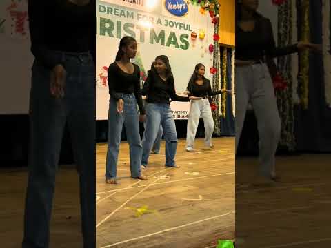 Esha Deol Performing Dance in Kids School for Christmas Event.#bollywood #eshadeol