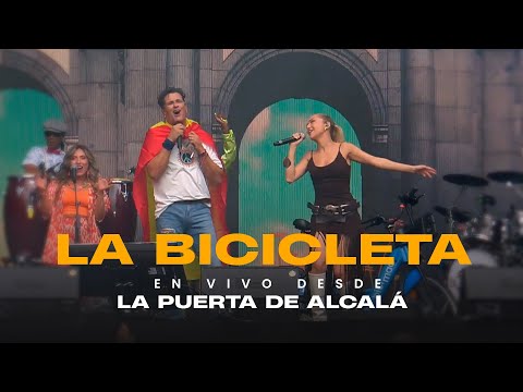 Carlos Vives & Ana Mena - La Bicicleta (Concierto de la Hispanidad desde La Puerta de Alcalá)