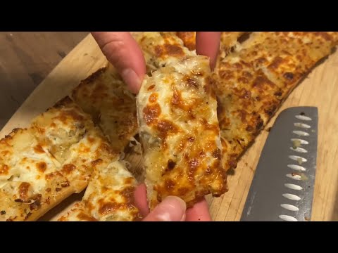 The Best Cheesy Garlic Bread Recipe