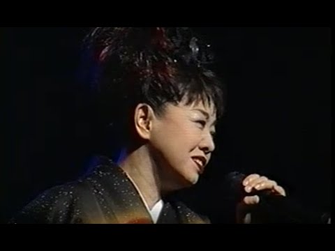 都はるみロングロングコンサート第二章２１世紀公演（１） ２００１年１月１６日　東京・日比谷・日生劇場　はるみさん、５３歳