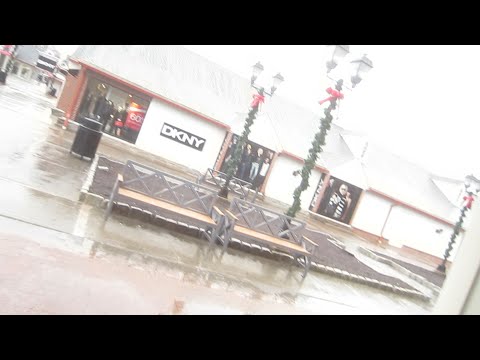 DESIGNER OUTLET SHOPPING, MICHAEL KORS & SO WET! [17.11.14 - DAY 1417]