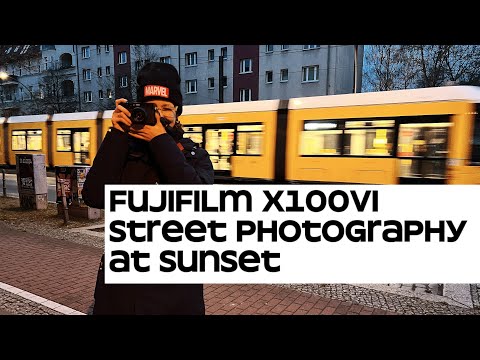 Testing the Fujifilm X100VI for street photography at sunset in Berlin #x100vi #streetphotography