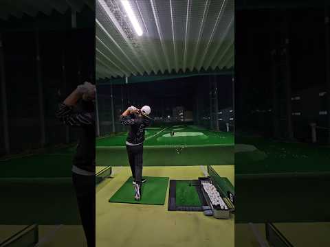 久しぶりの練習です#golf #golfshorts #golfswing #ゴルフ練習動画