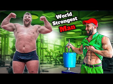 ELITE Powerlifter ANATOLY Use 32kg Mop in a GYM | Anatoly GYM PRANK 💪🔥