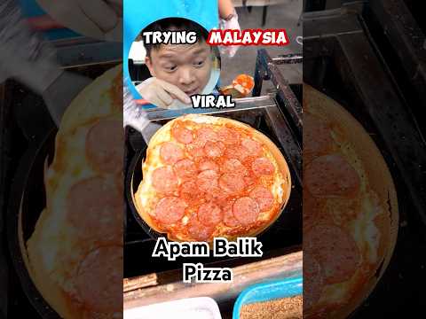 Lionfield is not happy with this Malaysia 🇲🇾 Viral Apam Balik Pizza! #hungrysam #reallygoodornot