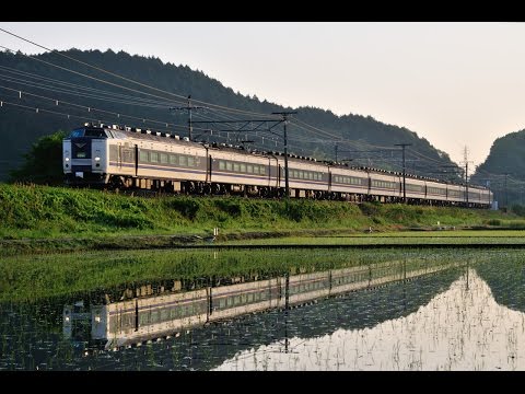 田植えの終わった湖東平野を行く急行きたぐに　502M　583系　11/05/15