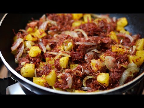 CORNED BEEF HASH | How to Make Easy Corned Beef with Potatoes Recipe