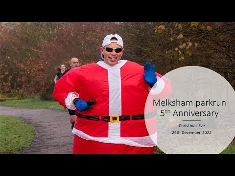 Dressing as an inflatable Santa at Melksham parkruns 5th Anniverssary (Christmas Eve 2022)