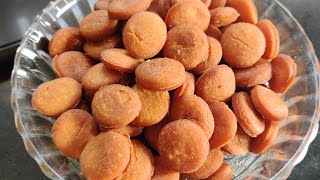 Maida Biscuits | మైదా పిండితో ఇలా క్రిస్పీగా బిస్కెట్స్ చేసిపెట్టారంటే మీ ఇంట్లో అందరికీ  నచ్చుతాయి