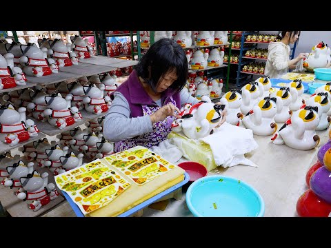 The Cat That Brings Fortune: Maneki-neko Mass Production Process in China.