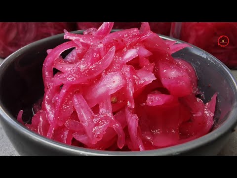 3 recipes for red onion/crisp pickles