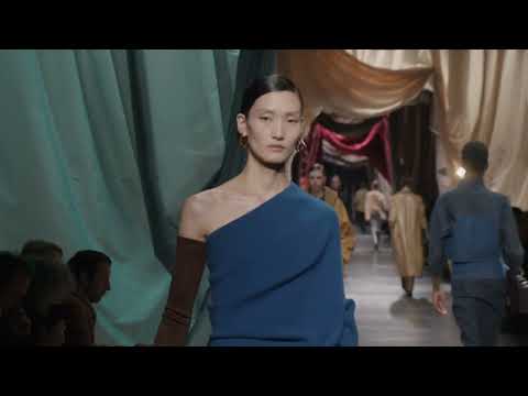 Fendi Women's Fall/Winter 2024 fashion show