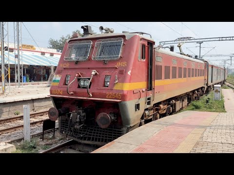 15075 Shaktinagar To Tanakpur Triveni Express Arrived To Shahjahanpur Junction#uniquetrainengines