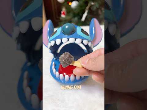 STITCH DENTIST EATING CHOCOLATE #short