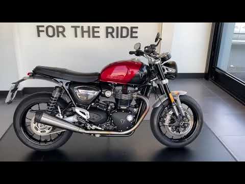 Triumph Speed Twin 1200 finished in Carnival Red