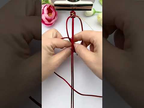 Happy Year of the Snake. Rope weaving skills sharing. Handmade DIY. Simple braided bracelet tuto