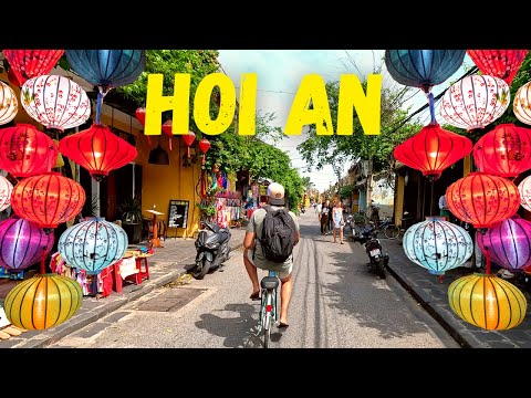 HOI AN took us by surprise! VIETNAM 🇻🇳