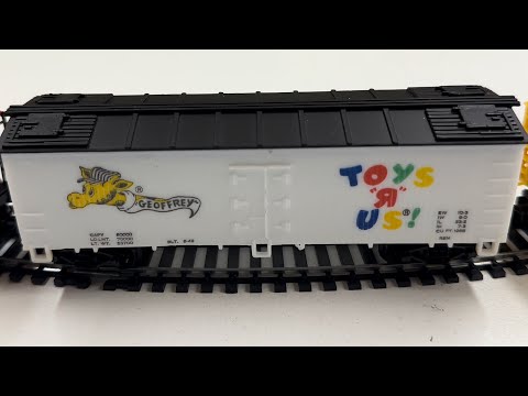 Toys R Us Express HO Scale Life-Like Train set from the 1980s