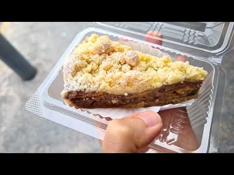 Banana crumble and apple crumble - Big bakery @Tai seng