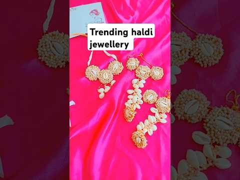 Trending haldi jewellery #haldi #shortfeed #shorts#viralvideo #bridetobe #wedding #haldiceremony