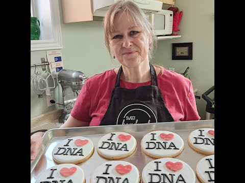 Oversized Cookies for an Oversized Order, Using Eddie