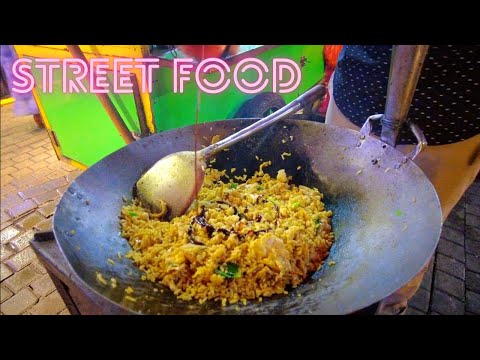 HUGE PORTION $1 Street Food - Nasi Goreng dinner in Jakarta Indonesia