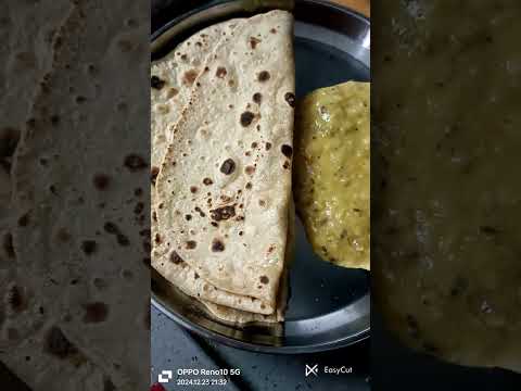 Chapati with pesaraballa pappu dinner 👌🍽️#food #ytshorts 😍🌹👌