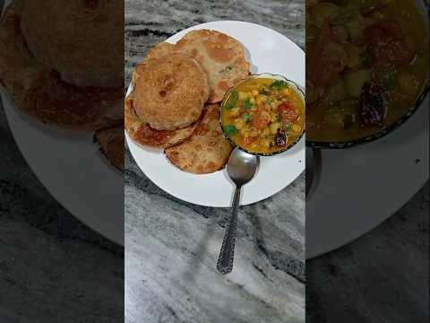 Aloo Kachori#bengalirecipe #food #laxmikitchen