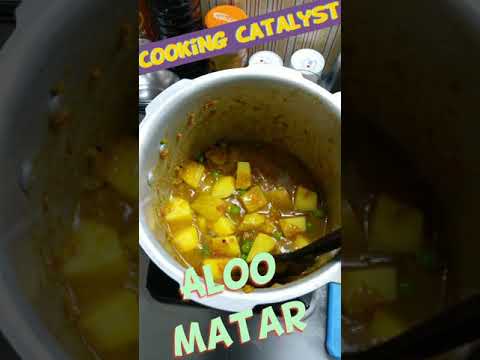 Aloo matar gravy