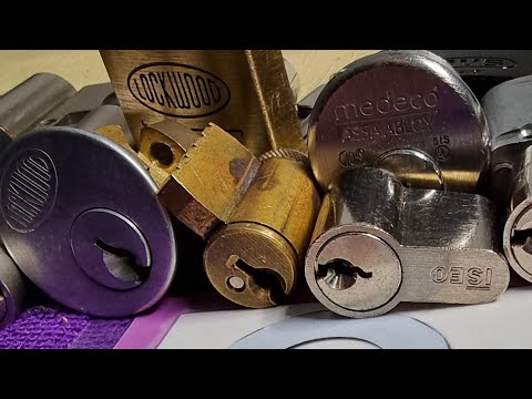 Pocket Women Live | Locksport Hangout S1 E24