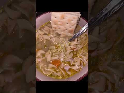 #yummy #onepotmeal #chickennoodlessoup #coldweather #like #share #comment #subscribe #foodie