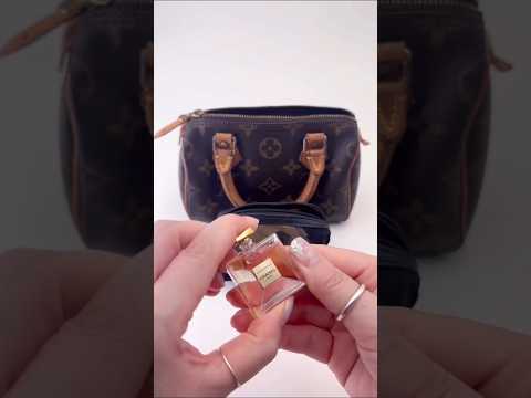 Mini makeup bag organize with me 👜💄💕🩹 #asmr #asmrmakeup #makeupkit